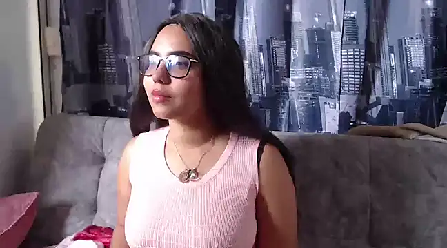 Snapshot of Miapeyton chatting on 01/23/25, 03:32 Miapeyton online show from 01/23/25, 03:32