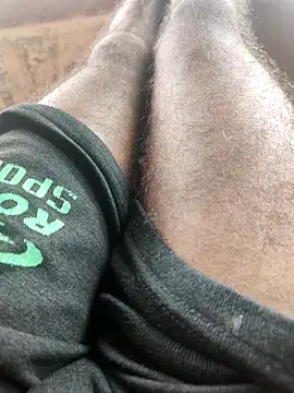 Snapshot of Shibuvyyyy chatting on 10/29/25, 04:48 Shibuvyyyy online show from 10/29/25, 04:48