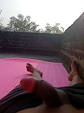 Snapshot of Tanker_95 chatting on 12/26/24, 03:06 Tanker 95 online show from 12/26/24, 03:06