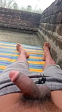 Snapshot of Tanker_95 chatting on 03/21/25, 04:49 Tanker 95 online show from 03/21/25, 04:49