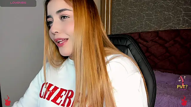 Lucia star   online show from 01/24/25, 08:00