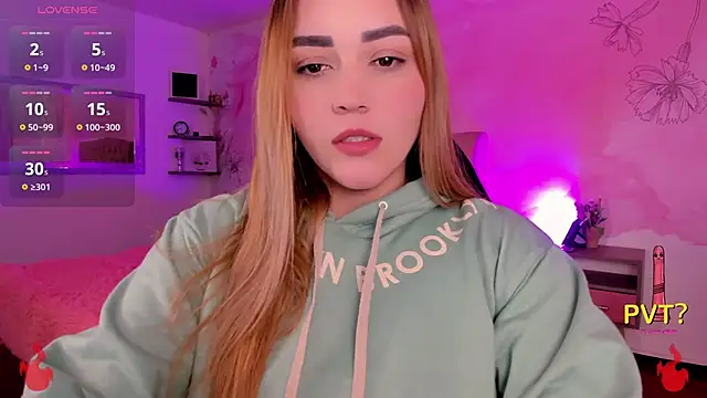 Lucia star   online show from 03/14/25, 02:53