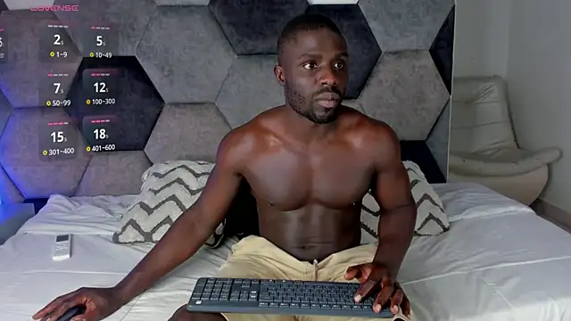 Latrellx7 online show from 04/02/26, 03:59