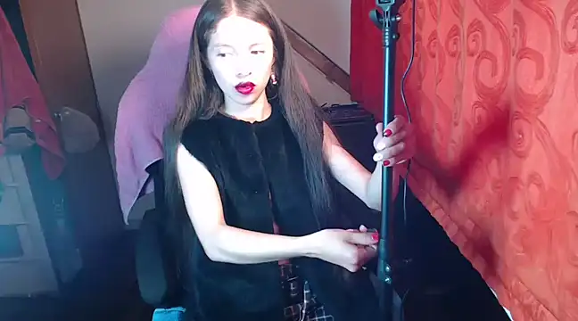 Snapshot of sweetdam12 chatting on 01/07/25, 07:06 sweetdam12 online show from 01/07/25, 07:06