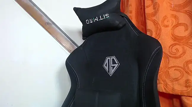 Snapshot of sweetdam12 chatting on 02/05/25, 08:14 sweetdam12 online show from 02/05/25, 08:14