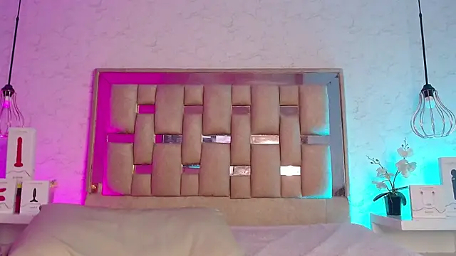 Snapshot of GigiVolkova chatting on 02/02/25, 10:49 GigiVolkova online show from 02/02/25, 10:49