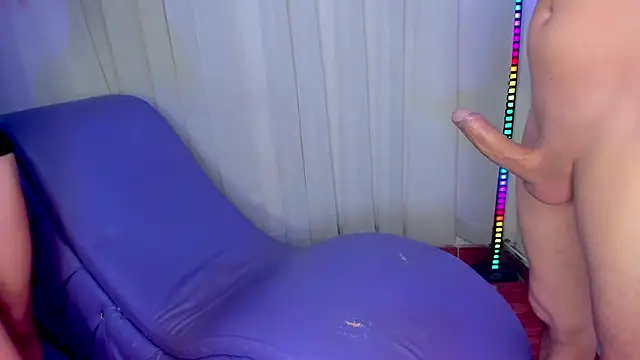 Yourslust  online show from 12/18/25, 02:12