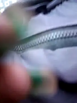 cute-mahek online show from 12/20/25, 08:43