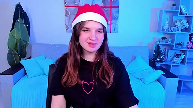 BonneyLove online show from 12/17/24, 08:21