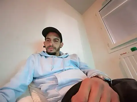 Rebeu313 online show from 10/19/25, 11:11