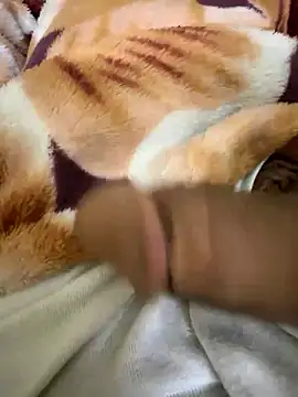 Snapshot of hamed-697 chatting on 12/02/24, 07:03 hamed-697 online show from 12/02/24, 07:03