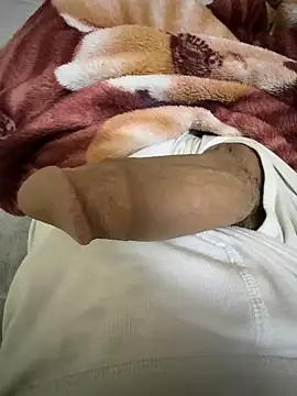 Snapshot of hamed-697 chatting on 12/04/24, 08:23 hamed-697 online show from 12/04/24, 08:23