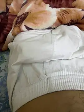 Snapshot of hamed-697 chatting on 12/22/24, 07:11 hamed-697 online show from 12/22/24, 07:11