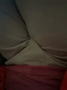 Snapshot of hamed-697 chatting on 02/17/25, 01:21 hamed-697 online show from 02/17/25, 01:21