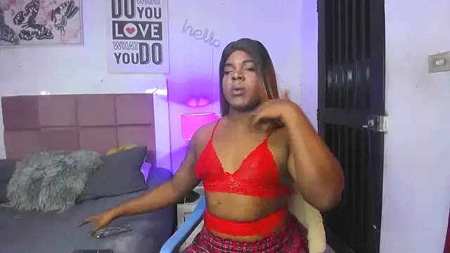 Snapshot of Alexa_paytom1 chatting on 12/18/25, 03:45 Alexa paytom1 online show from 12/18/25, 03:45