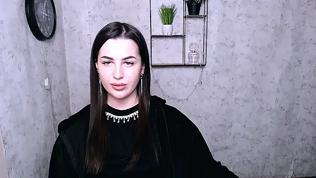 DivaKaily  online show from 12/02/24, 08:33