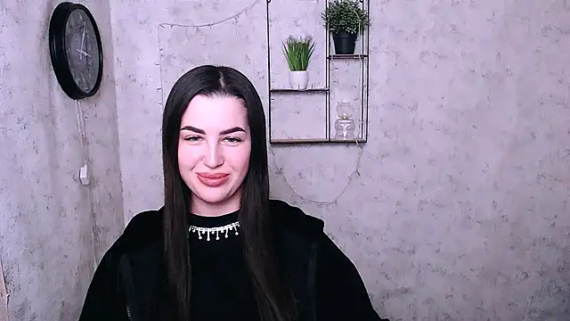 DivaKaily  online show from 12/07/24, 10:12