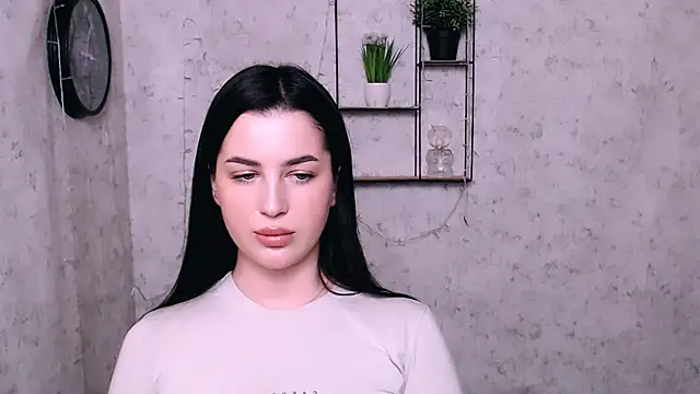 DivaKaily  online show from 01/17/25, 08:24