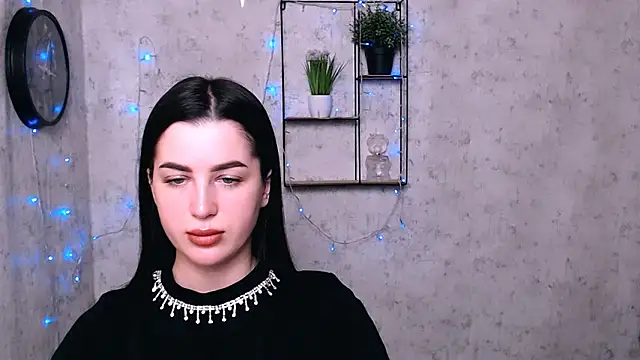 DivaKaily  online show from 01/24/25, 06:03