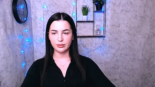 DivaKaily  online show from 02/04/25, 09:28