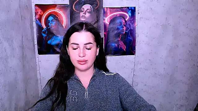 DivaKaily  online show from 10/06/25, 10:18