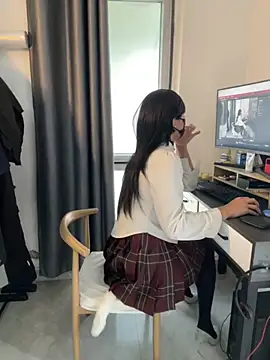 AwakeSubtitle online show from 10/25/25, 08:00