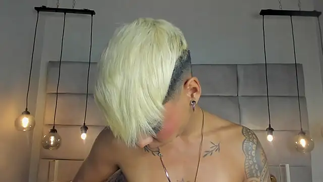 MiaMorgan  online show from 01/23/25, 06:24