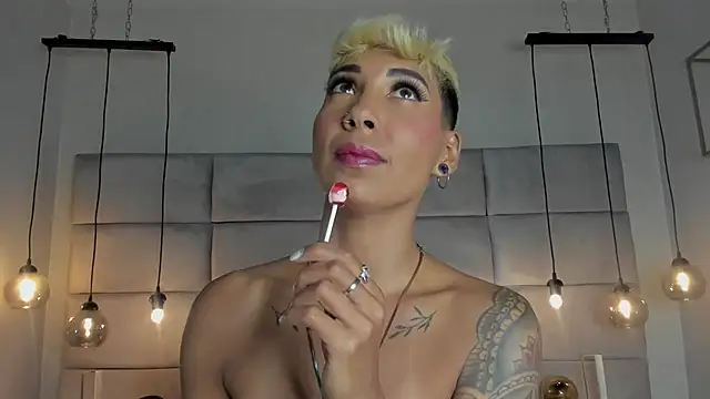 MiaMorgan  online show from 01/26/25, 03:06