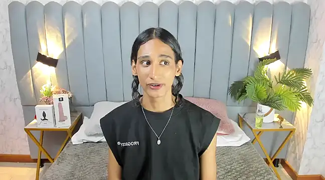 skyyfoxpraga online show from 01/06/25, 06:10