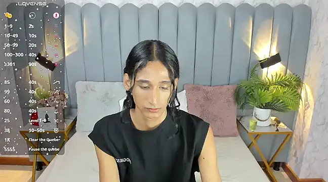 skyyfoxpraga online show from 01/07/25, 03:33