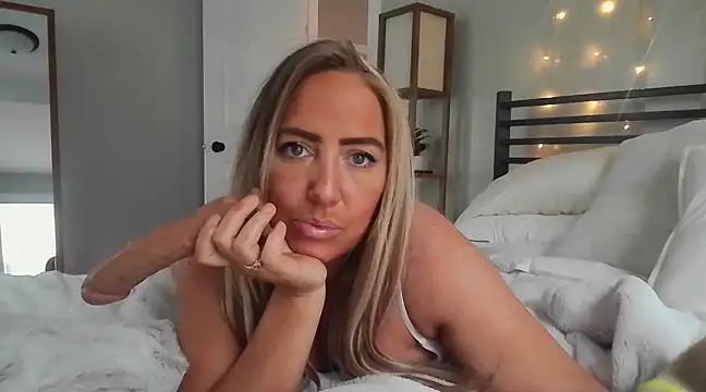 sunshinekisses online show from 01/26/25, 06:37