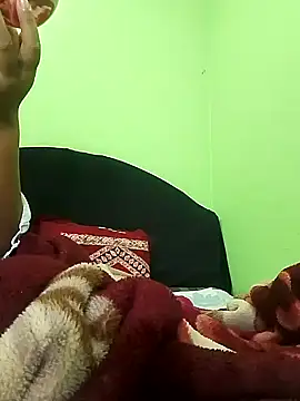 Snapshot of Taniya07 chatting on 01/05/25, 01:24 Taniya07 online show from 01/05/25, 01:24