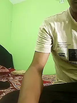 Snapshot of Taniya07 chatting on 01/13/25, 05:44 Taniya07 online show from 01/13/25, 05:44