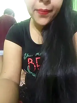 Snapshot of Taniya07 chatting on 01/18/25, 04:42 Taniya07 online show from 01/18/25, 04:42