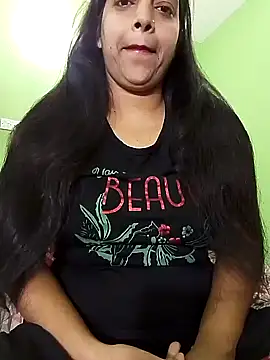 Snapshot of Taniya07 chatting on 01/26/25, 05:34 Taniya07 online show from 01/26/25, 05:34