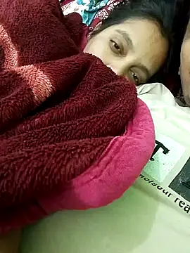 Snapshot of Taniya07 chatting on 01/26/25, 10:02 Taniya07 online show from 01/26/25, 10:02