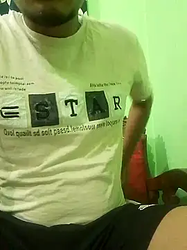 Snapshot of Taniya07 chatting on 02/21/25, 05:20 Taniya07 online show from 02/21/25, 05:20