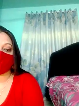 Snapshot of Taniya07 chatting on 05/08/26, 06:13 Taniya07 online show from 05/08/26, 06:13