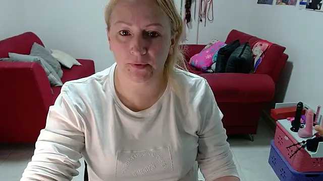 emperabigbootybigass online show from 01/14/26, 12:22