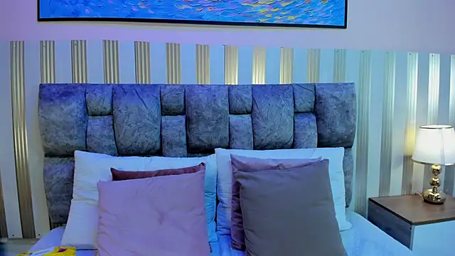 nova lane online show from 11/09/25, 07:34