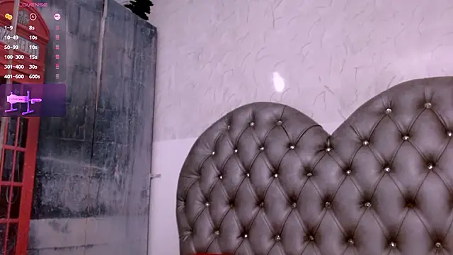 Snapshot of samy__milf chatting on 12/08/24, 09:30 samy milf online show from 12/08/24, 09:30