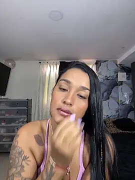 KatalinnaBrown online show from 04/19/26, 01:21