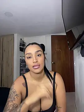 KatalinnaBrown online show from 07/24/26, 10:41