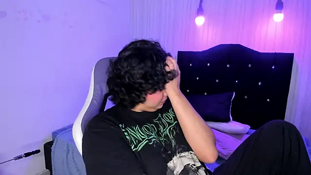 miku katsuragi online show from 11/22/25, 11:48