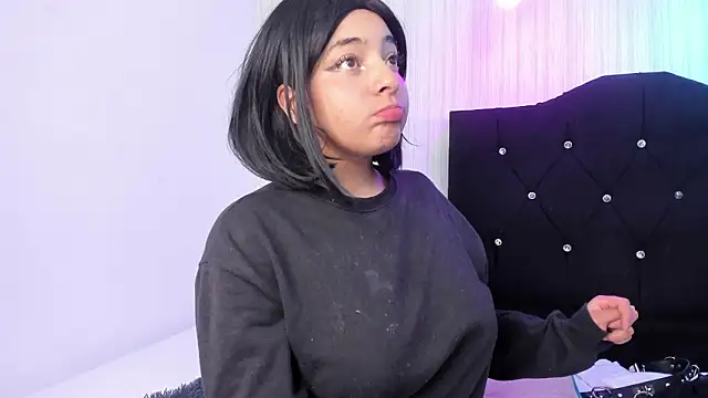 miku katsuragi online show from 02/03/26, 05:16