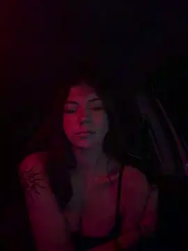 Snapshot of emilycoco chatting on 02/28/25, 05:04 emilycoco online show from 02/28/25, 05:04