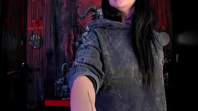 Kylie-fox online show from 06/05/26, 01:01