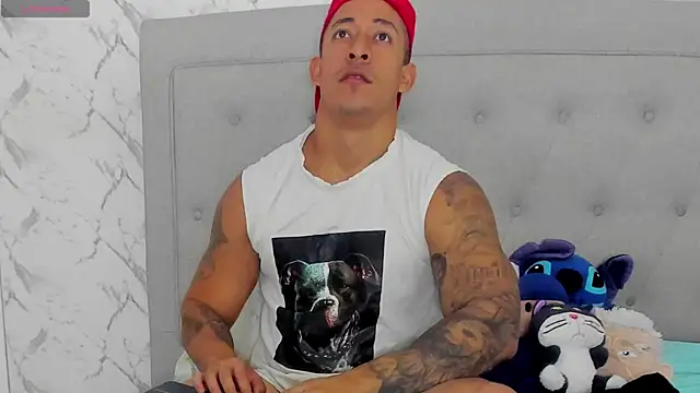 luigiferrara online show from 04/05/26, 02:47