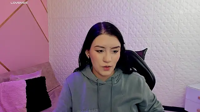 Violetaa diazz online show from 10/29/25, 09:16