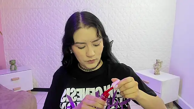 Snapshot of Violetaa_diazz chatting on 12/22/25, 09:12 Violetaa diazz online show from 12/22/25, 09:12